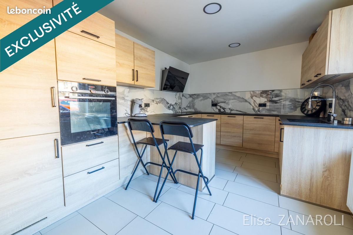 3 bedrooms Townhouse in Hettange-Grande, France No. 245969