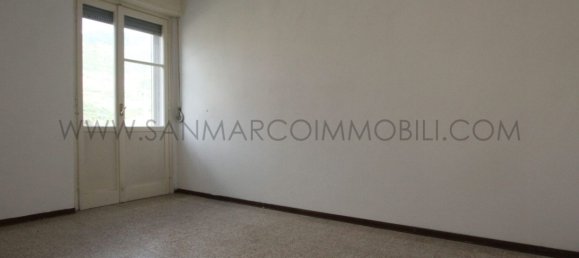 Квартира с 2 спальнями в Чивате, Италия № 274412 9