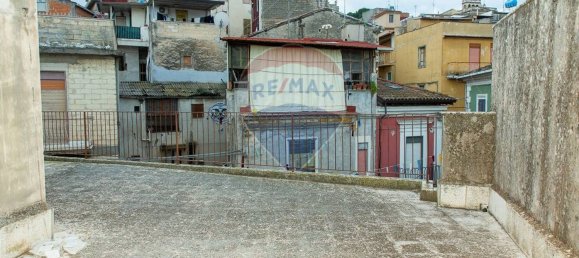 Casa de 3 habitaciónes en Lentini, Italy No. 110566 18