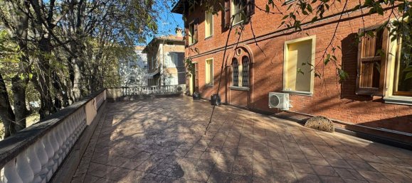 4 rooms Apartment in Castelnuovo Rangone, Italy No. 22061 2