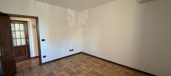 4 rooms Apartment in Castelnuovo Rangone, Italy No. 22061 16