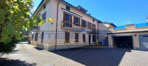 2 Schlafzimmer Wohnung in Oggiono, Italy, Nr. 381214 9