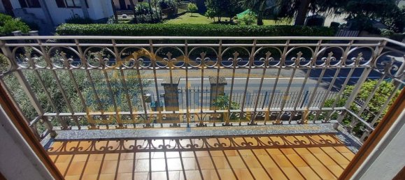 2 Schlafzimmer Wohnung in Oggiono, Italy, Nr. 381214 3