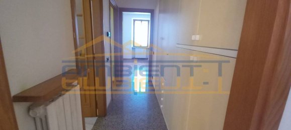 2 Schlafzimmer Wohnung in Oggiono, Italy, Nr. 381214 2