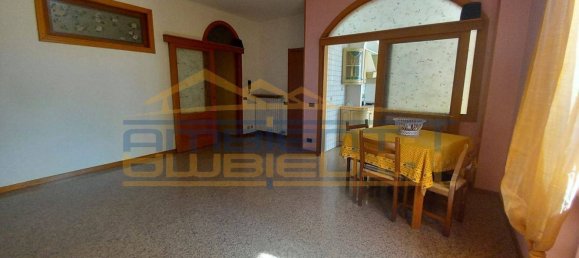 2 Schlafzimmer Wohnung in Oggiono, Italy, Nr. 381214 13