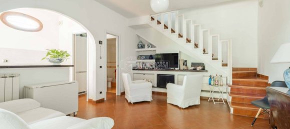 2 Schlafzimmer Villa in Ladispoli, Italy, Nr. 315195 3