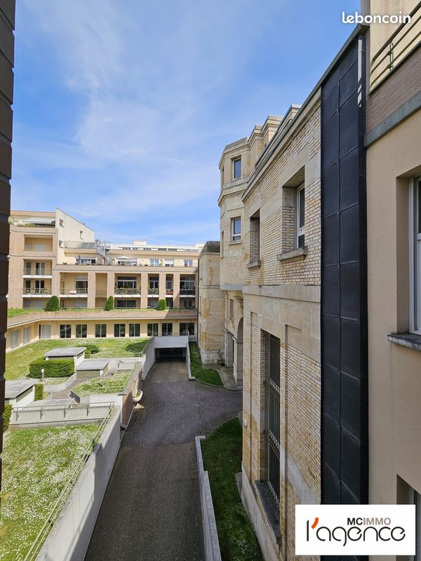 3 bedrooms Apartment in Le Havre, France No. 354503