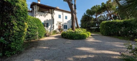 2 bedrooms Villa in Forte dei Marmi, Italy No. 371019 3