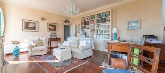 2 bedrooms Villa in Forte dei Marmi, Italy No. 371019 13