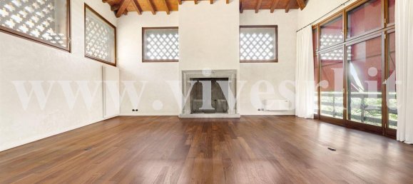 3 Schlafzimmer Haus in Bergamo, Italy, Nr. 69585 5