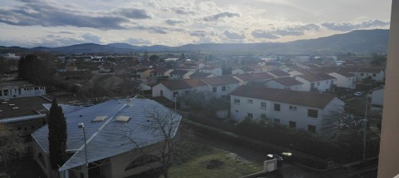 2 bedrooms Apartment in Cournon-d'Auvergne, France No. 200748 3