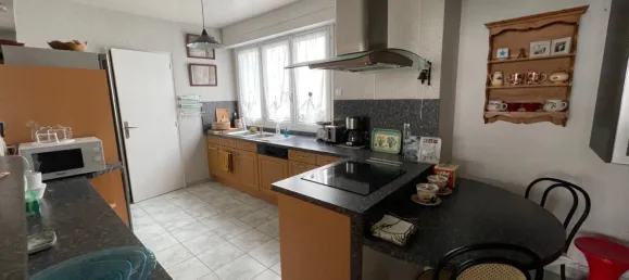 3 Schlafzimmer Wohnung in Vichy, France, Nr. 344917 3