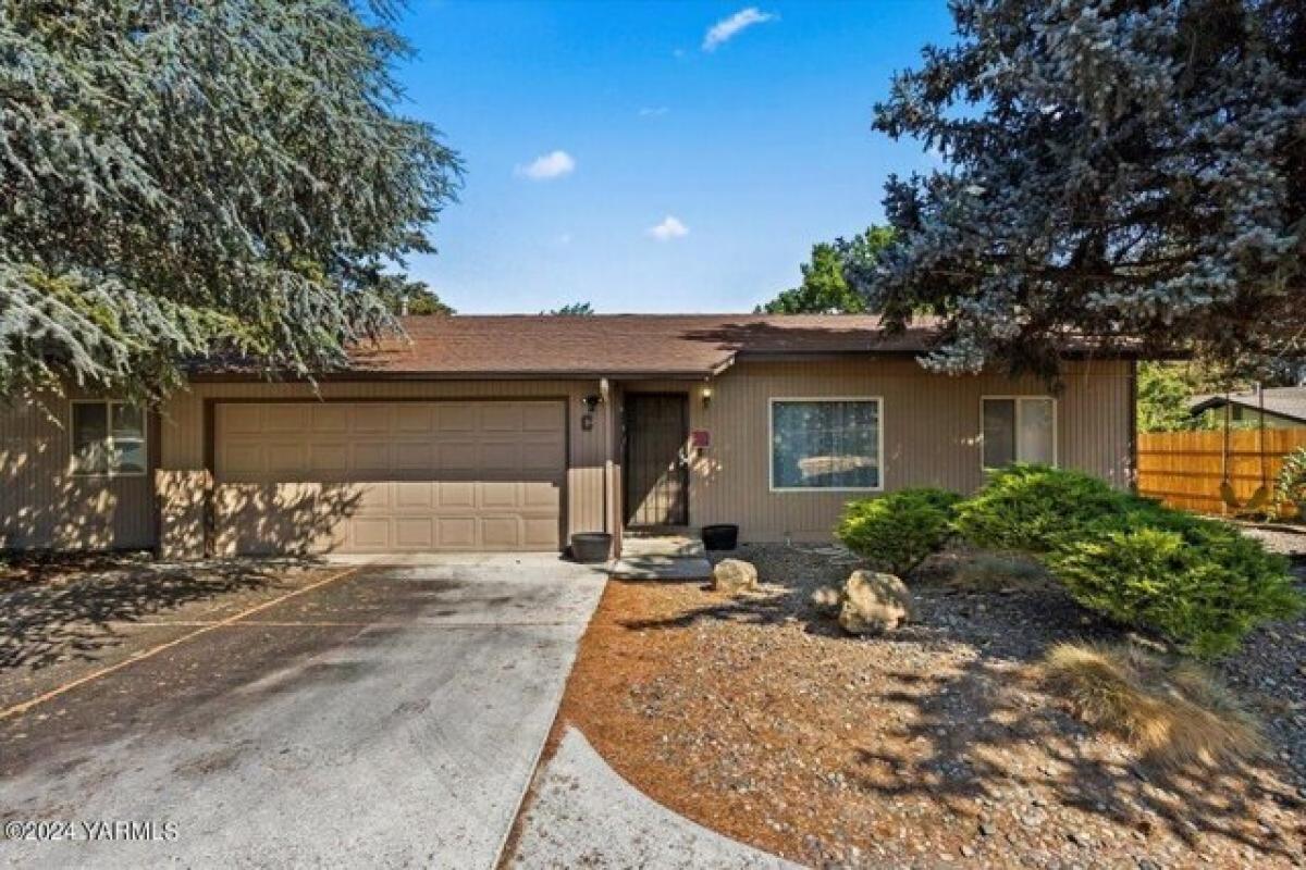 6 bedrooms House in Yakima, USA No. 397071