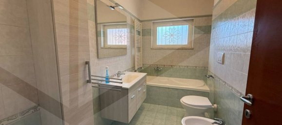 3غرفة شقة في Avezzano, Italy رقم 34419 19