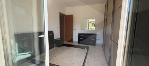 3غرفة شقة في Avezzano, Italy رقم 34419 16