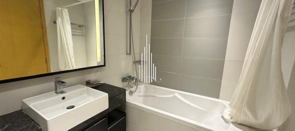 Квартира с 2 спальнями в Al Khalidiya, ОАЭ № 23386 20