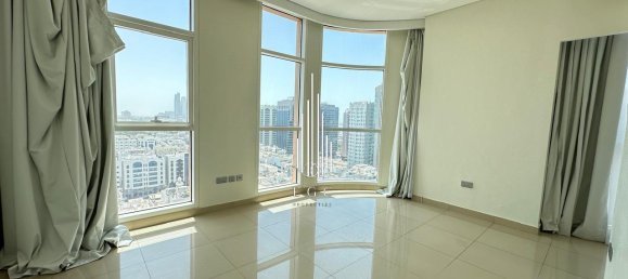 Квартира с 2 спальнями в Al Khalidiya, ОАЭ № 23386 2
