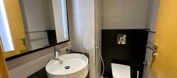 Квартира с 2 спальнями в Al Khalidiya, ОАЭ № 23386 16