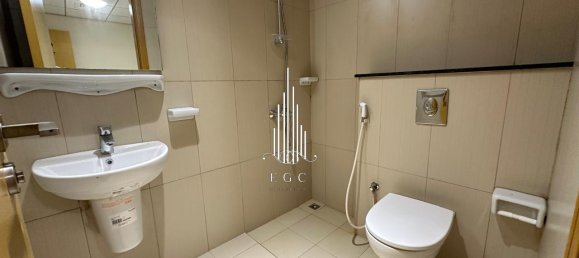 Квартира с 2 спальнями в Al Khalidiya, ОАЭ № 23386 17