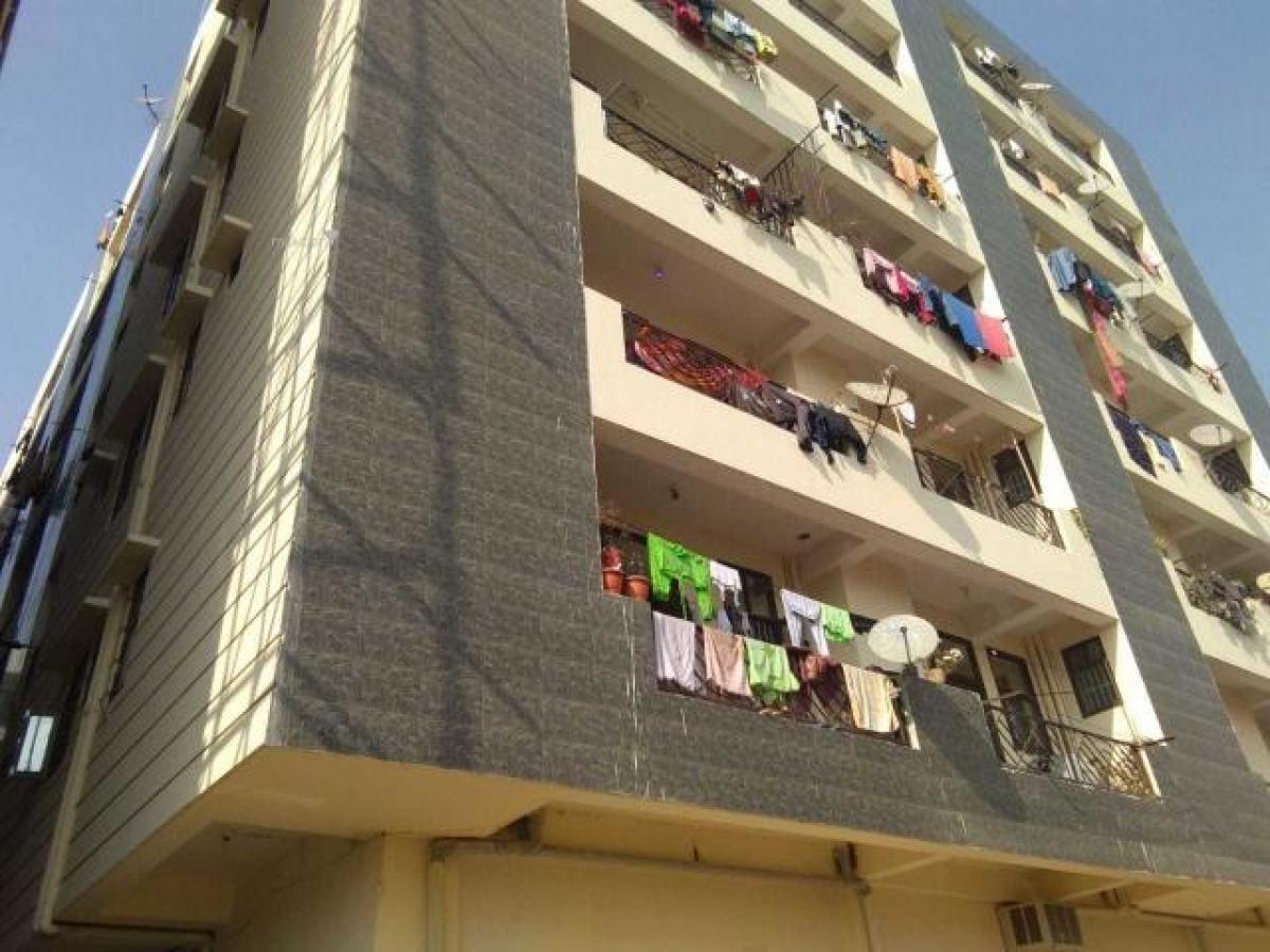 2 bedrooms House in Noida, India No. 66775