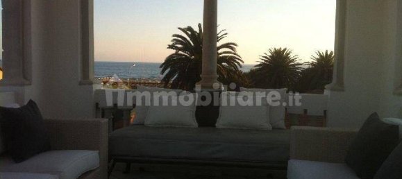 6 bedrooms Villa in Forte dei Marmi, Italy No. 189036 19