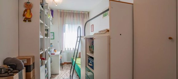 5 rooms Apartment in Venice, Italy No. 297120 5