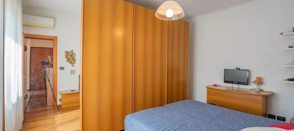 5 rooms Apartment in Venice, Italy No. 297120 6