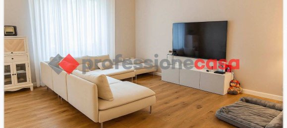 3 bedrooms Apartment in Livorno, Italy No. 354634 8