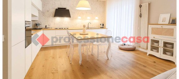 3 bedrooms Apartment in Livorno, Italy No. 354634 4