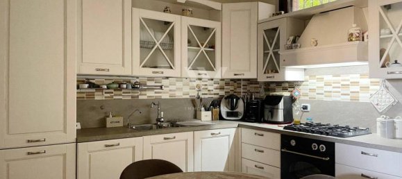 9-Zimmer Haus in Molise, Italy, Nr. 28315 8