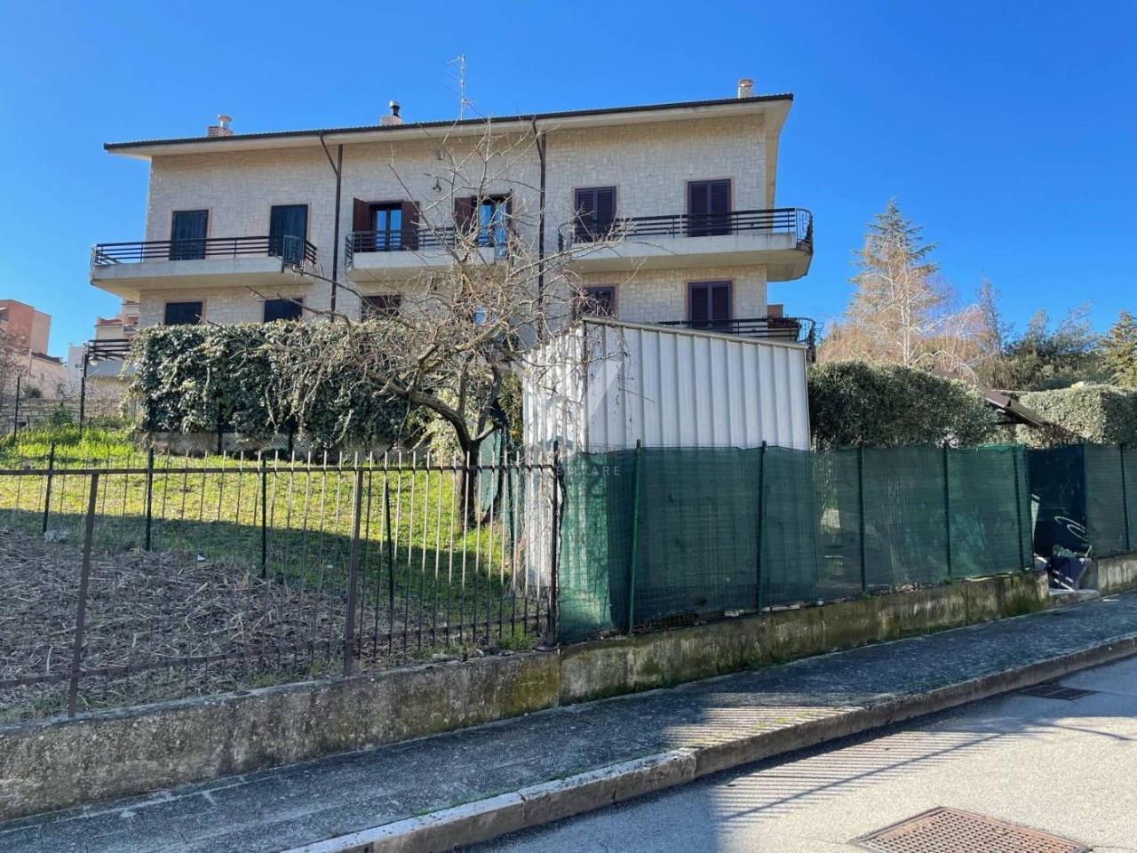 9-Zimmer Haus in Molise, Italy, Nr. 28315