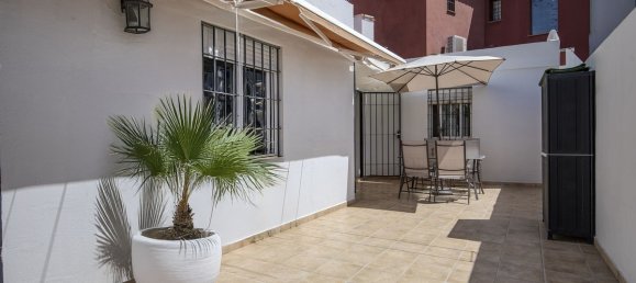 4 bedrooms Villa in Fuengirola, Spain No. 142096 3