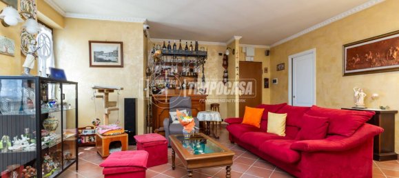 2 bedrooms Apartment in Santena, Italy No. 294583 4