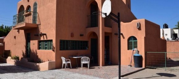 Casa de 3 dormitorios en Baja California Sur, Mexico No. 187938 2
