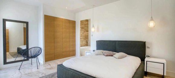 5 bedrooms Villa in La Garde-Freinet, France No. 285025 9