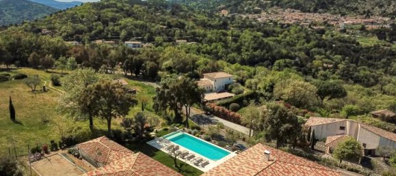 5 bedrooms Villa in La Garde-Freinet, France No. 285025 3