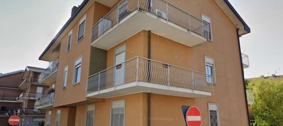 Apartamento de 5 habitaciónes en Cairate, Italy No. 299485 5
