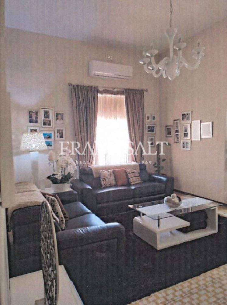  Townhouse in Victoria, Malta No. 926