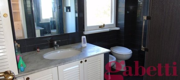 2 bedrooms Apartment in Rome, Italy No. 338015 18