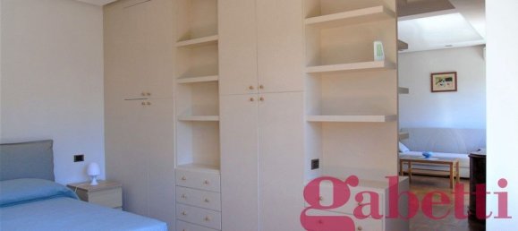 2 bedrooms Apartment in Rome, Italy No. 338015 12