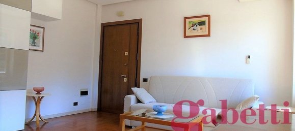 2 bedrooms Apartment in Rome, Italy No. 338015 24