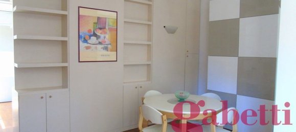 2 bedrooms Apartment in Rome, Italy No. 338015 2