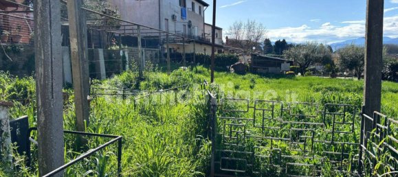 Estudio en Cave, Italy No. 298672 13