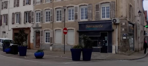 336m² Building in Bruyeres, France No. 154860 2