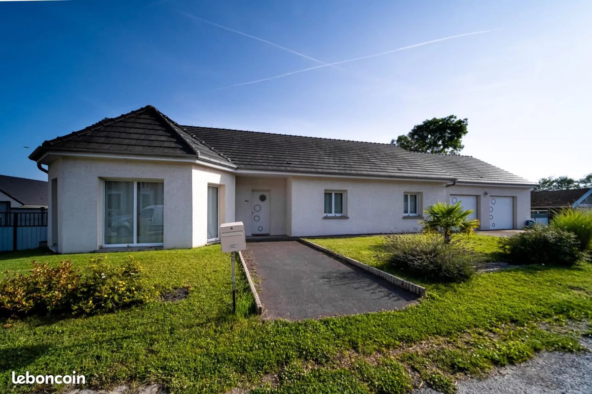 Дом с 3 спальнями в Люки, Франция № 248270