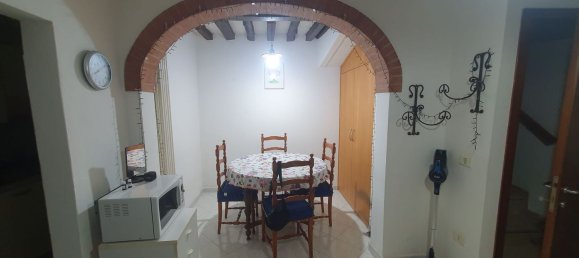 Apartamento de 4 habitaciónes en Urbino, Italy No. 292002 5