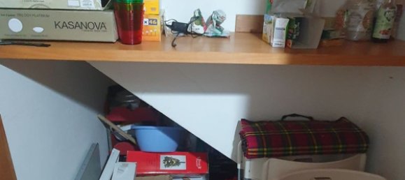 Apartamento de 4 habitaciónes en Urbino, Italy No. 292002 8