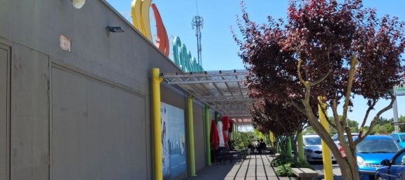 2100m² Commercial property in Huesca, Spain No. 165198 5