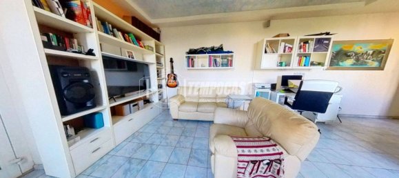 4 bedrooms Apartment in Monte Urano, Italy No. 296682 13