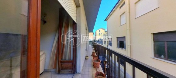 4 bedrooms Apartment in Monte Urano, Italy No. 296682 10